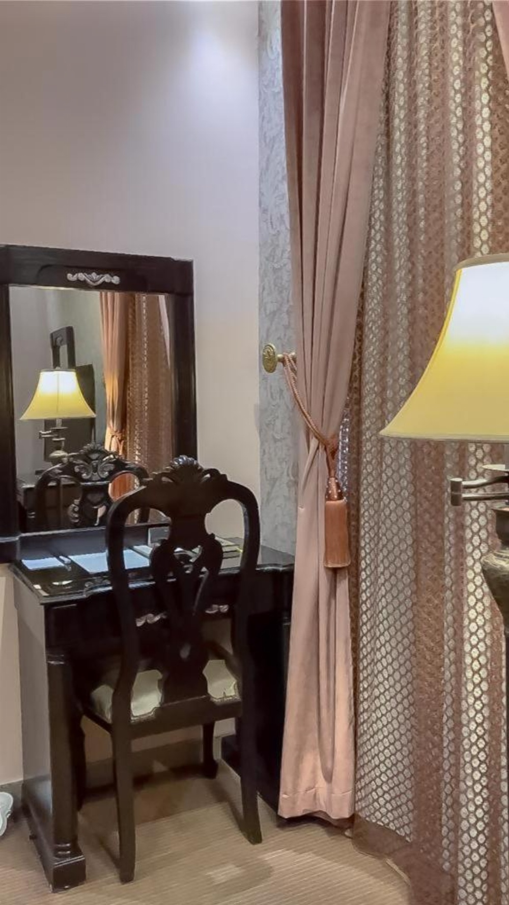 Levant Hotel