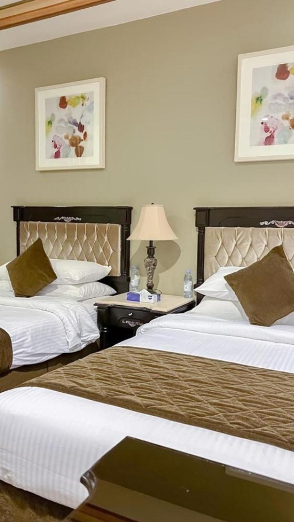 Levant Hotel image 41